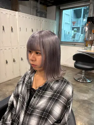 ショート カラー ハイトーン 横浜💞ミオのヘアスタイル