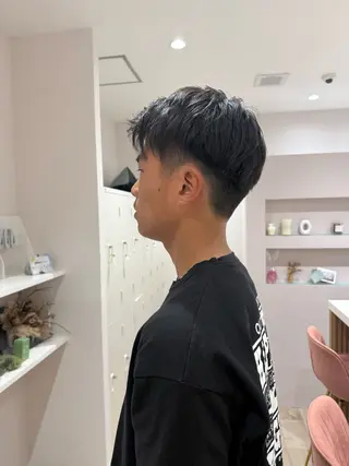 RosierBlue 工藤のヘアスタイル