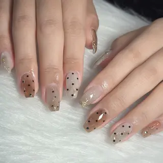 ネイル LAVISH nanamiのネイルデザイン