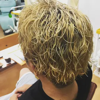 メンズ ダブルカラー🎉 ハイトーン🎉スドウのヘアスタイル