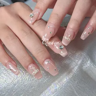 ネイル Queens 榊 まおのネイルデザイン