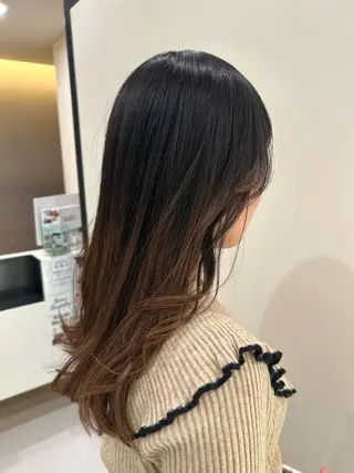 ロング THREE  mark所属・河田 日和のヘアスタイル