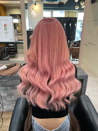 ロング エクステ/ハイトーン レイヤーHIROのヘアスタイル