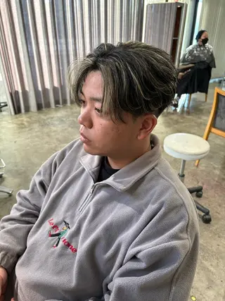 ショート パーマ メンズ become men's hair 名駅店所属・名駅/フェザーパーマ 韓国ヘア/森岡のヘアスタイル