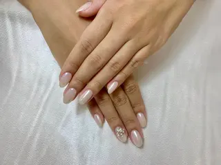 ネイル Tagi 銀座所属・Tagi Nail 銀座店のネイルデザイン