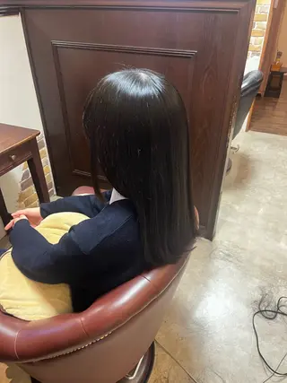 ロング adorable女池店所属・adorable ももちのヘアスタイル