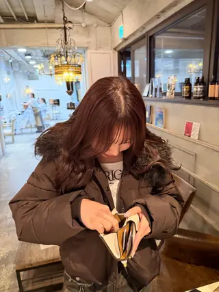 セミロング 💖艶ダメージレス激 可愛カラーKAO💖のヘアスタイル