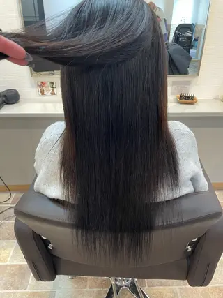 ロング カラー Ammi hair所属・YUI/ ブリーチカラー🌷のヘアスタイル