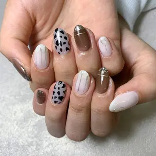 ネイル atelier　FIORITURA所属・FIORITURA aiのネイルデザイン