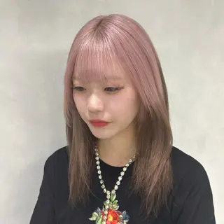 セミロング カラー 【🦋綺麗めハイトー ン🦋】suzunoのヘアスタイル