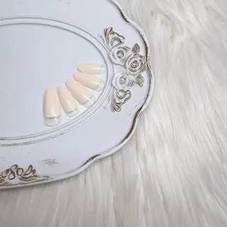 ネイル エリクサーネイル池袋店所属・エリクサーネイル池袋 師井のネイルデザイン