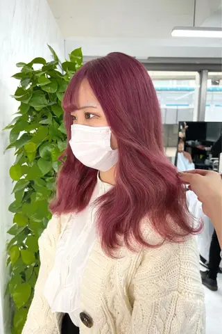 セミロング カラー シールエクステ特化 ハイトーン、NANAのヘアスタイル