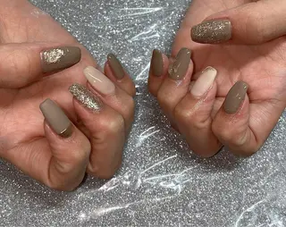 ネイル VIERU 🌈🎀💖のネイルデザイン