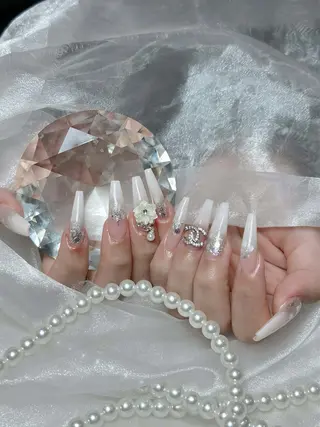 ネイル Eli Nails 新宿のネイルデザイン