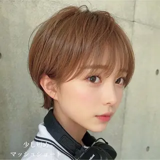 ショート SALOWIN銀座RAY ll所属・オオクラ マオのヘアスタイル