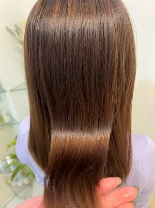 ミディアム カラー ブリーチしない暖色 カラー🥀杉 優菜のヘアスタイル