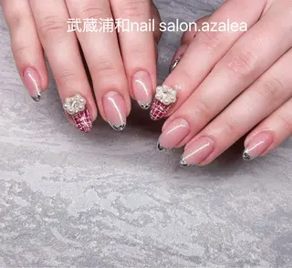 ネイル R inのネイルデザイン