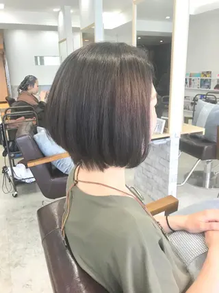 ショート マンツーマン/透明感 foi hairのヘアスタイル