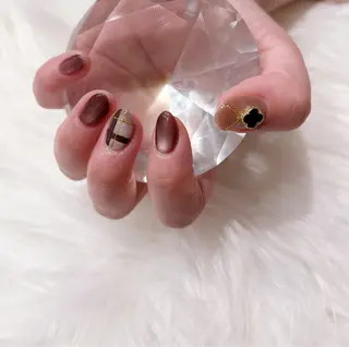ネイル みー shakushiroのネイルデザイン