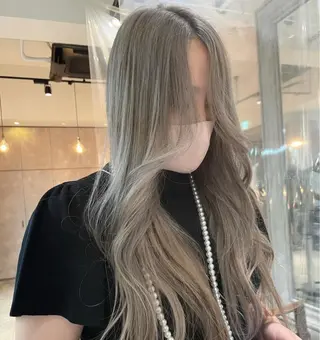 セミロング カラー ヘアアレンジ 🌹TikTok4万 フォロワー🌹AKIのヘアスタイル