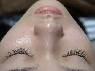 マツエク・マツパ Rêve なかやまのヘアスタイル