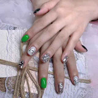 ネイル Fairyフェアリーネイルサロン所属・Nail Hibi サロンのネイルデザイン