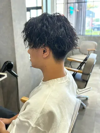 ショート パーマ メンズ 長谷川 湧のヘアスタイル