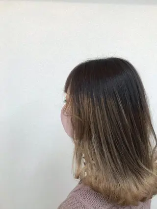 ミディアム 松本平太郎美容室大宮店所属・もりたみかこ 美容師お休み中のヘアスタイル