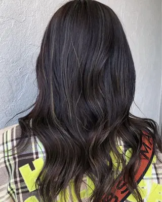 ロング カラー 🌼RIKA🌼レデ ィース専門💖のヘアスタイル