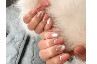 ネイル NAIL Salon IP所属・長谷川 奈緒美のネイルデザイン