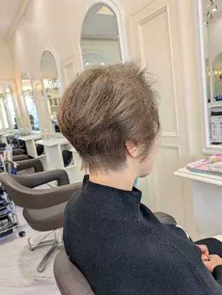 ショート Salon de with根本博史のヘアスタイル