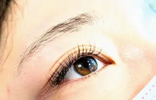 マツエク・マツパ LA PERLA 錦糸町徒歩1分のマツエク・マツパデザイン