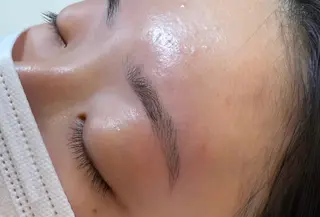 アイブロウ ayaka |トレンドヘアのヘアスタイル