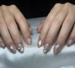 ネイル Lyna 池袋のネイルデザイン