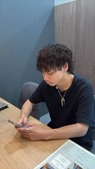 パーマ メンズ ルプラボウ  藤原 千紗のヘアスタイル