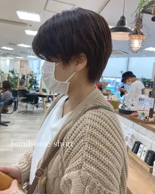 ショート 初めてのショート お任せください✂️のヘアスタイル