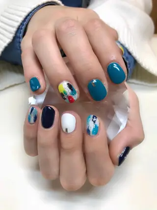 ネイル 'mm所属・'mm  (ミリ) ＭＡＮＡＭＩのネイルデザイン