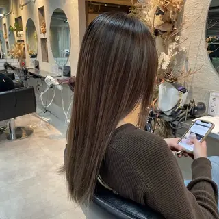 カラー こうら かすみのヘアスタイル