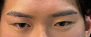 アイブロウ GLIDE所属・LAQ MINAのマツエク・マツパデザイン