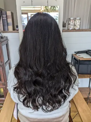 ロング パーマ 奥田 誠司のヘアスタイル