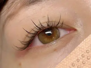 マツエク・マツパ Li-Fra NAGARASAYAのマツエク・マツパデザイン