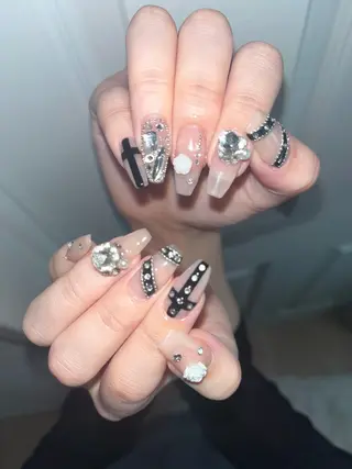 ネイル 五十嵐 莉奈のネイルデザイン