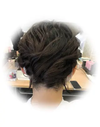 ヘアアレンジ HempBeauty 浅野アサミのヘアスタイル