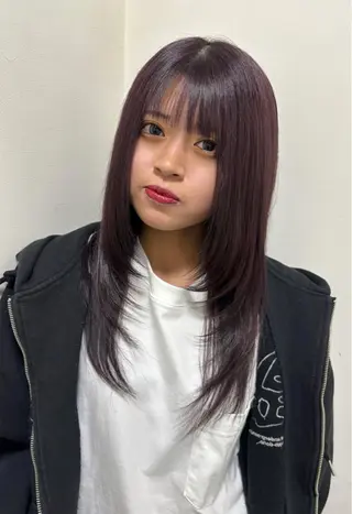 ミディアム Yuuka/ w colorのヘアスタイル