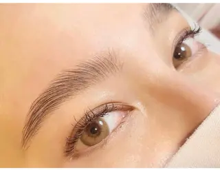 アイブロウ Maeda Karinのマツエク・マツパデザイン