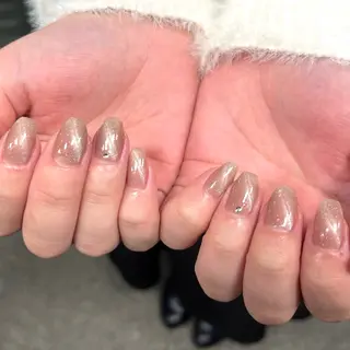 ネイル 生井 優花のネイルデザイン