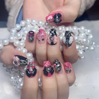 ネイル Maggie Nail🦩のネイルデザイン