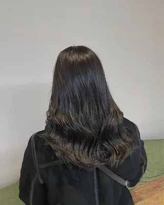 セミロング カラー libelle所属・✨️美髪✨️透明感カ ラー✨️大泉翔／店長のヘアスタイル