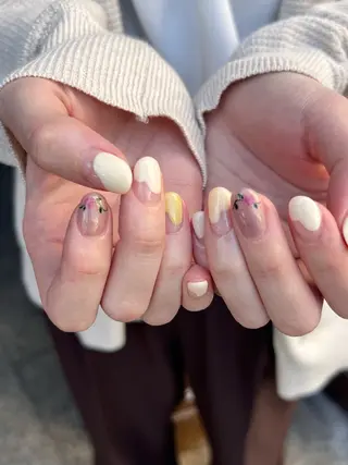 ネイル FIORITURA Maikoのネイルデザイン