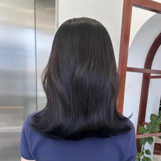 ミディアム カラー invitation   栄所属・suzu invitationのヘアスタイル